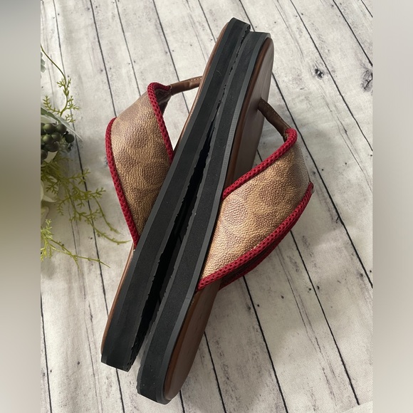 New Coach mens flip flop - Picture 7 of 10